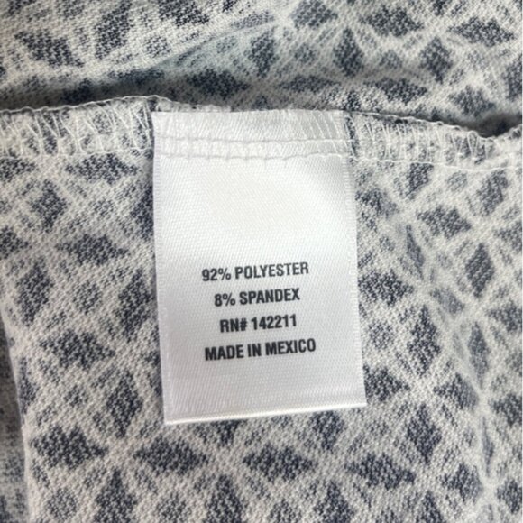 24Seven Geometric Print Top Shirt Womens Medium Black White New - Picture 8 of 10
